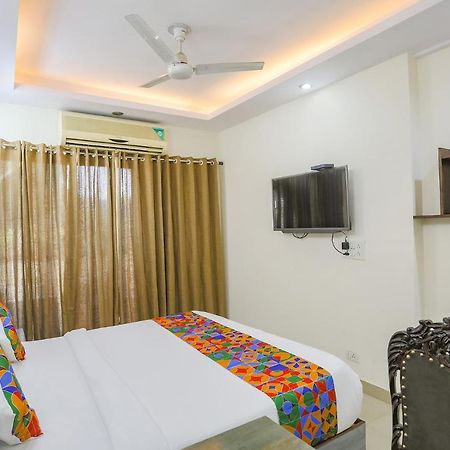 Hotel Fabexpress Jpm Harshdeep Nuova Delhi Esterno foto